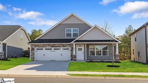 330 River Trace Loop