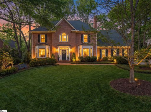 104 Laurel Oak Trail