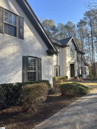 18 Pine Valley Court