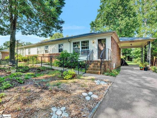 12 Twelve Oaks Terrace