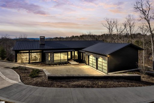 127 Crosswind Court, Sunset