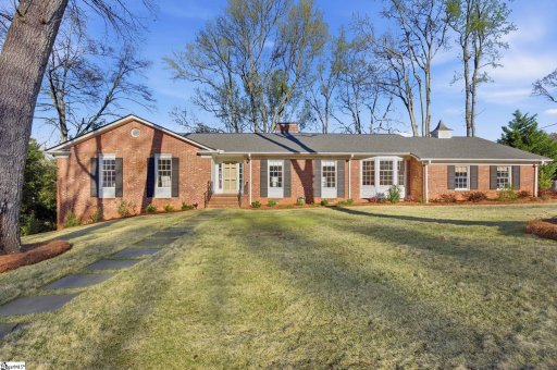 6 Broadmoor Drive