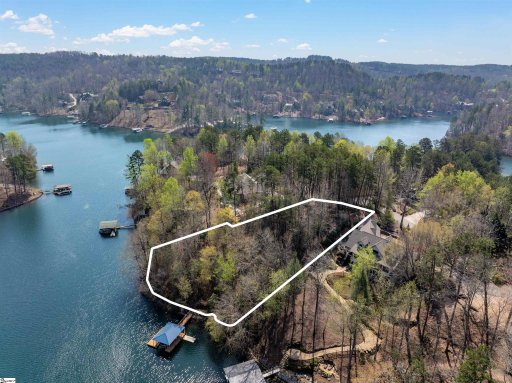 The Cliffs At Keowee