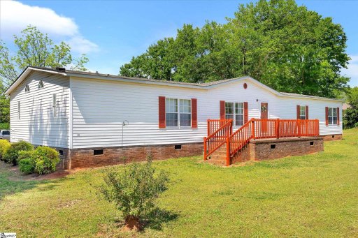 143 Hillcrest Drive