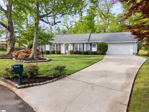 4 Merry Oaks Court