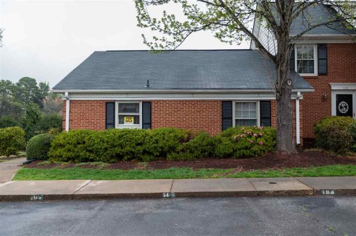107 Buckstone Lane