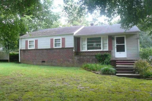 929 Barnwell Rd.