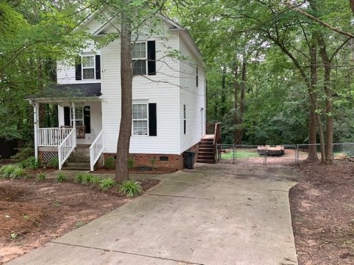 223 W Myles Lane