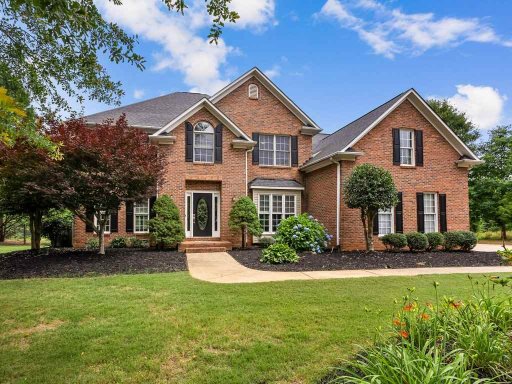 128 Lake Park Dr