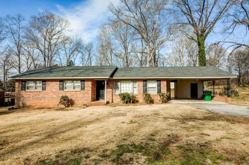 440 Woodley Rd.