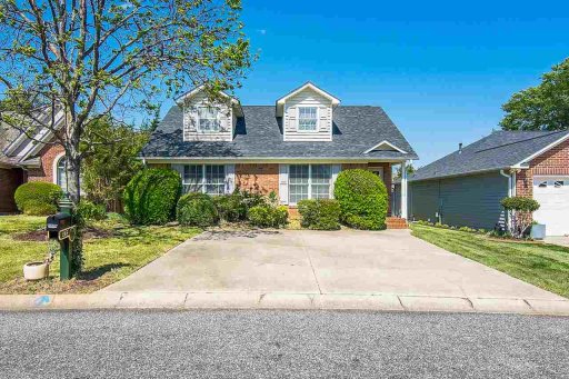 215 Clematis Court
