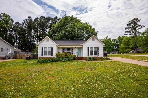 300 E Myles Lane