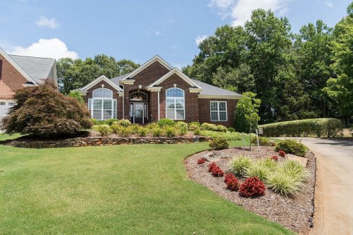 839 E Golden View Lane