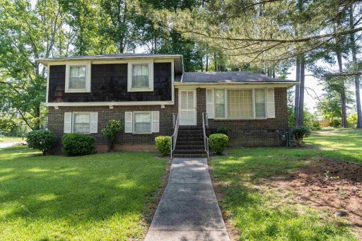 204 Seven Oaks Lane
