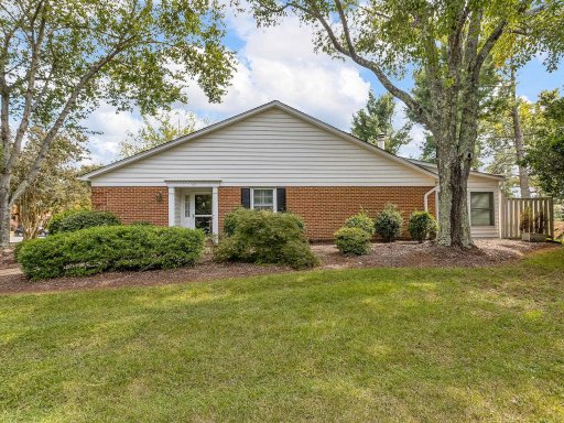 101 Buckstone Lane