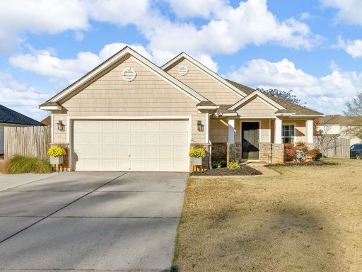 136 Stonewood Crossing Drive