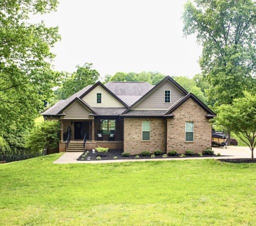 162 Lake Bowen Drive