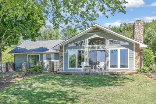 218 Pine Cove Drive