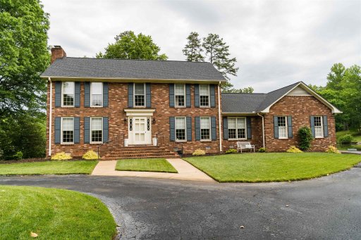 128 Bagwell Farm Road