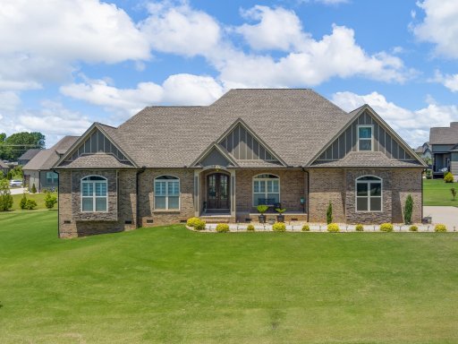 301 La Novia Court