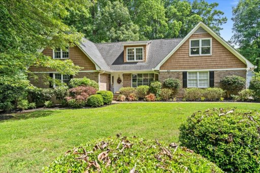 104 E Croydon Court