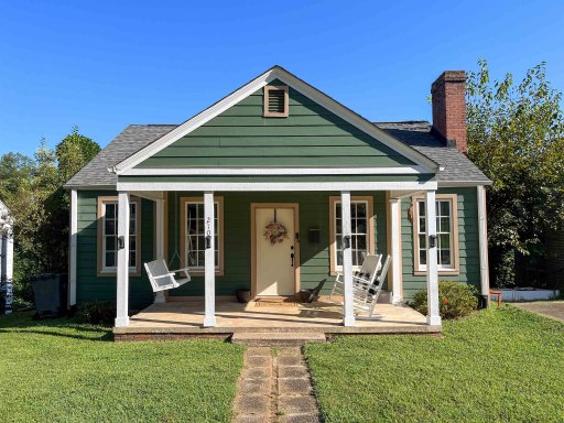 210 Brookwood Terrace