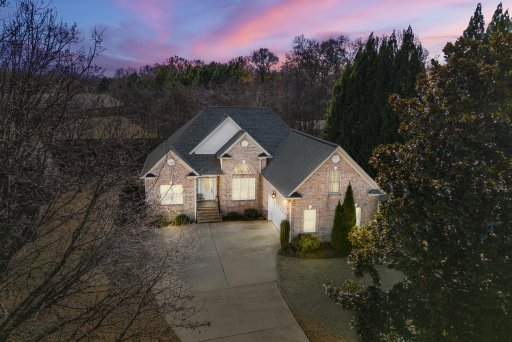 181 Bradford Crossing Drive