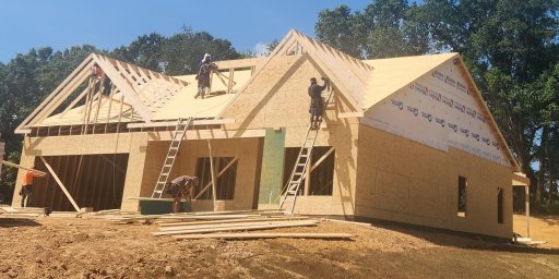 7047 Backwater Trail