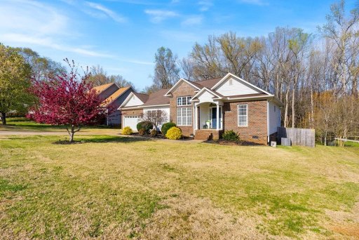 835 Laurelcreek Drive