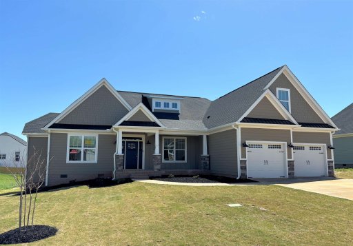 834 Grantwood Circle