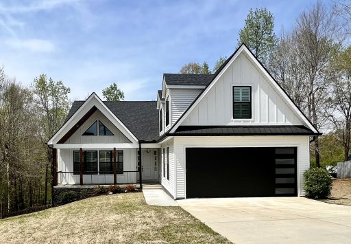 225 Saddle Creek Court