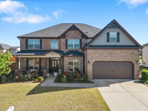 105 W Longfield Lane