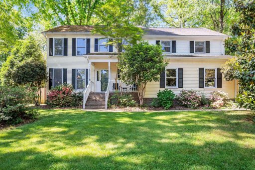 401 Woodway Drive