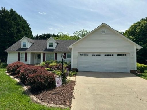 328 Shallowford Drive