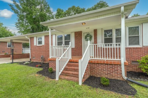 436 Meadowbrook Avenue