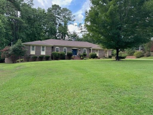 105 Bridletrail Lane