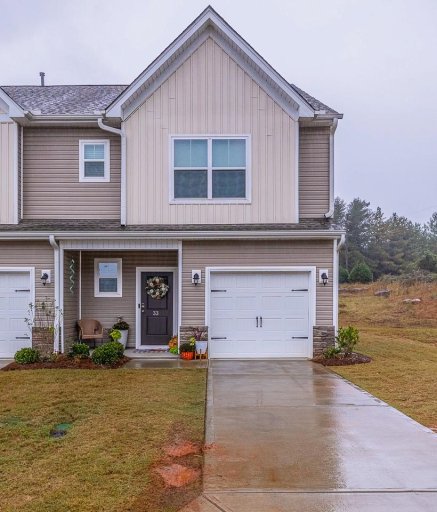33 Apricot Lane