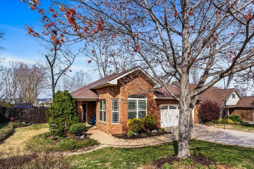 671 W Heatherstone Lane