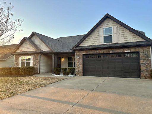 172 Castleton Circle