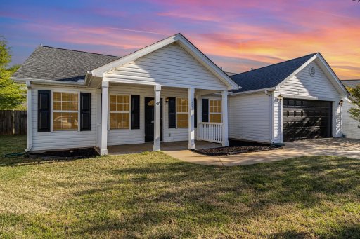 423 Fairbanks Court