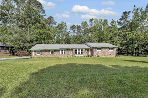 900 Lucerne Drive