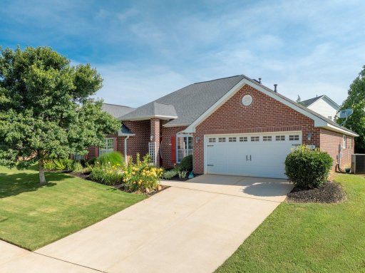 575 Ellsmere Way