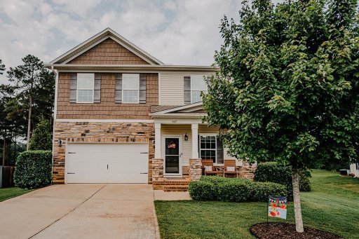 627 Autumn Breeze Walk Street