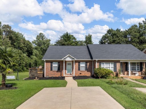 318 Sunridge Drive
