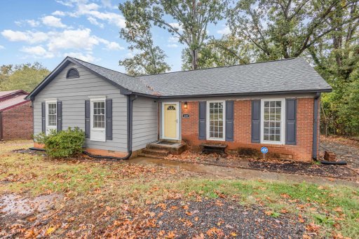 220 Willow Oaks Drive