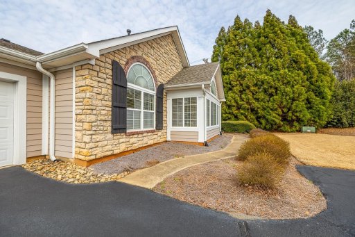117 Ravines Lane