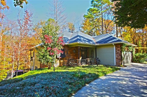 107 Black Fox Way