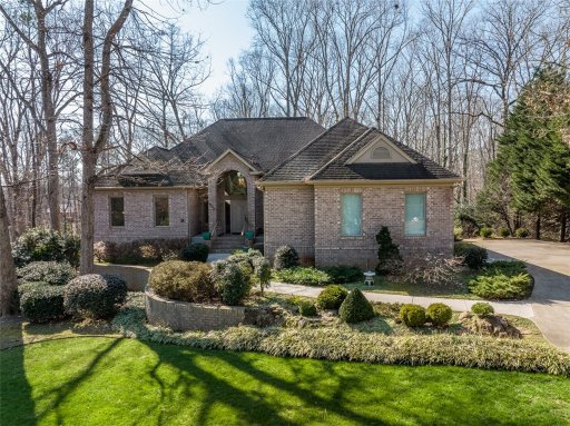 602 Red Maple Way