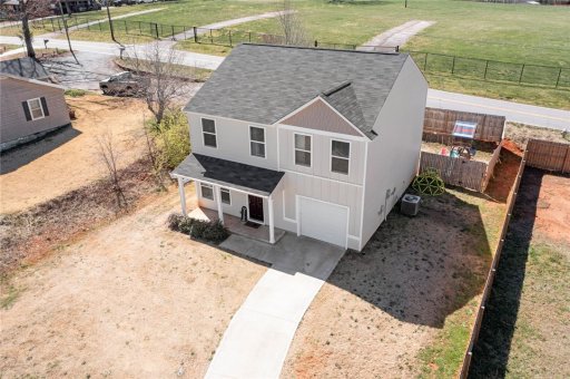 116 Colonial Walk