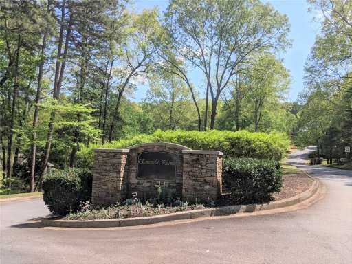 111 Emerald Pointe Drive